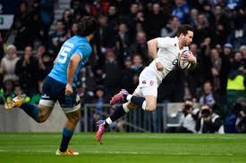 Danny Cipriani dives over for another English try